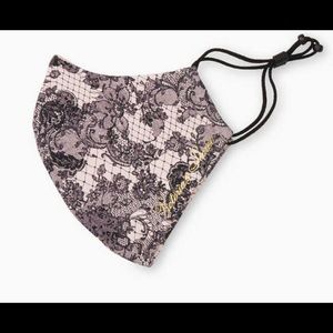 COPY - COPY - Victoria secret face mask